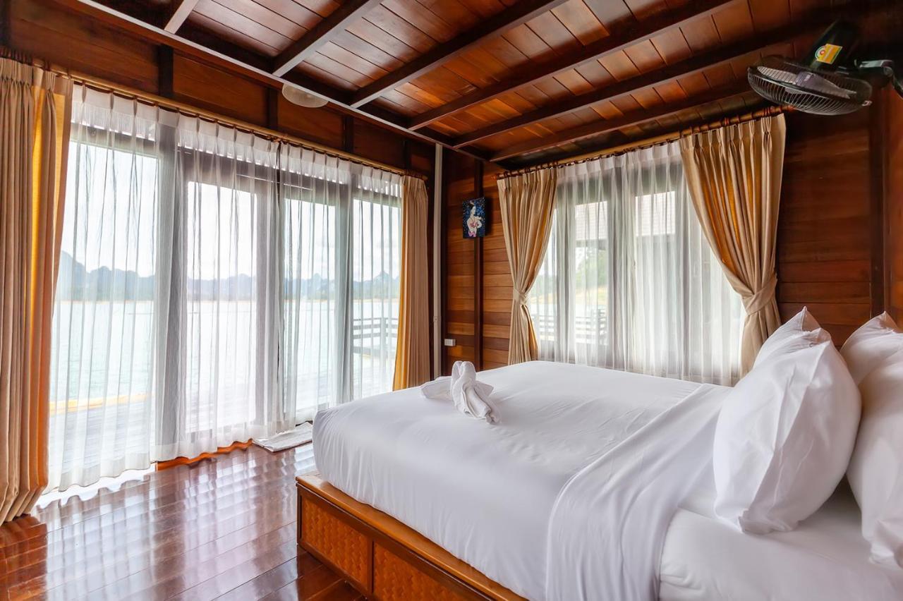 500 Rai Floating Resort Ban Chieo Ko Quarto foto